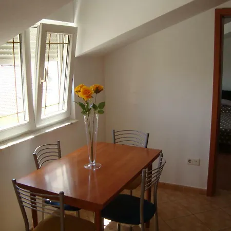 Apartamento Apartman Manuela *