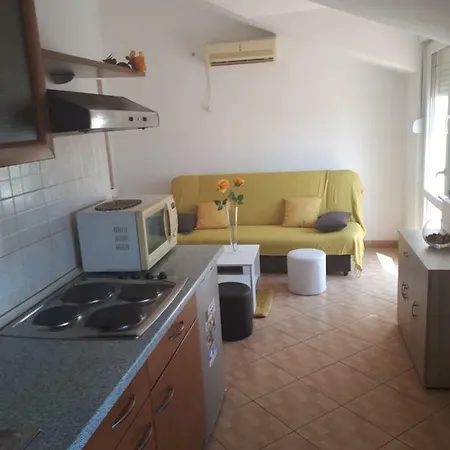 Apartman Manuela * فوديس